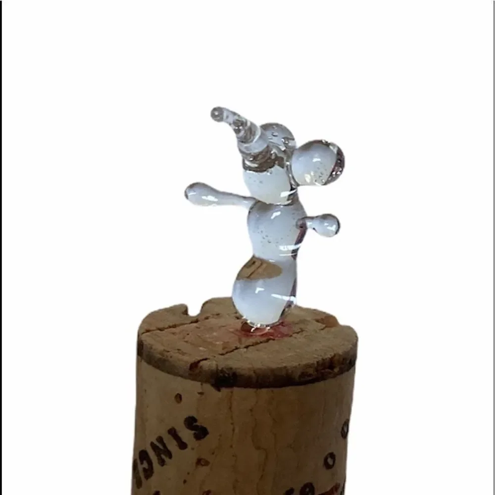 **Wine Cork Desk Buddy